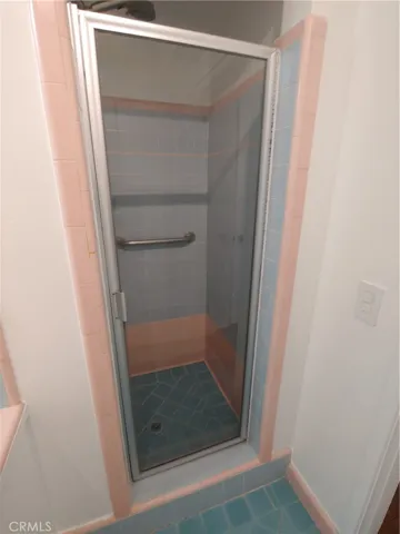 6957 Kittyhawk Avenue, Los Angeles, California 90045