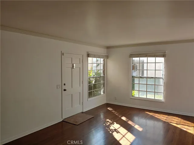 6957 Kittyhawk Avenue, Los Angeles, California 90045
