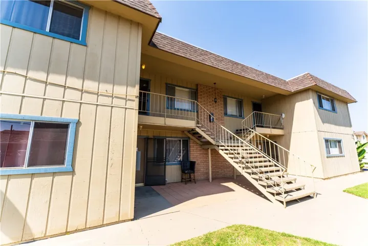 628 E Mill Street, Santa Maria, California 93454