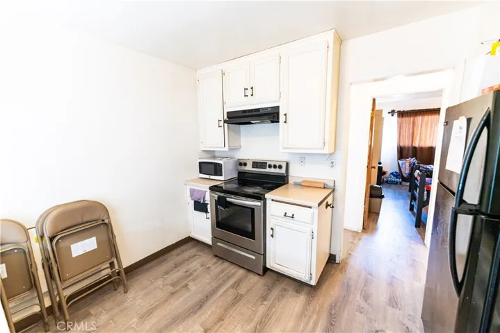628 E Mill Street, Santa Maria, California 93454