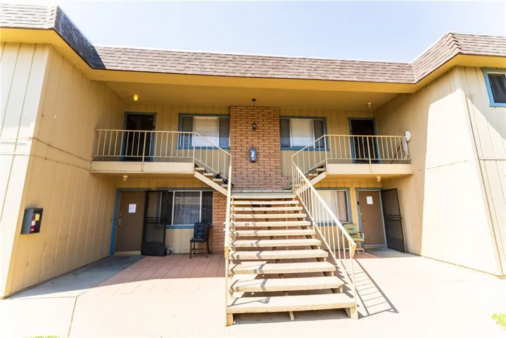 628 E Mill Street, Santa Maria, California 93454