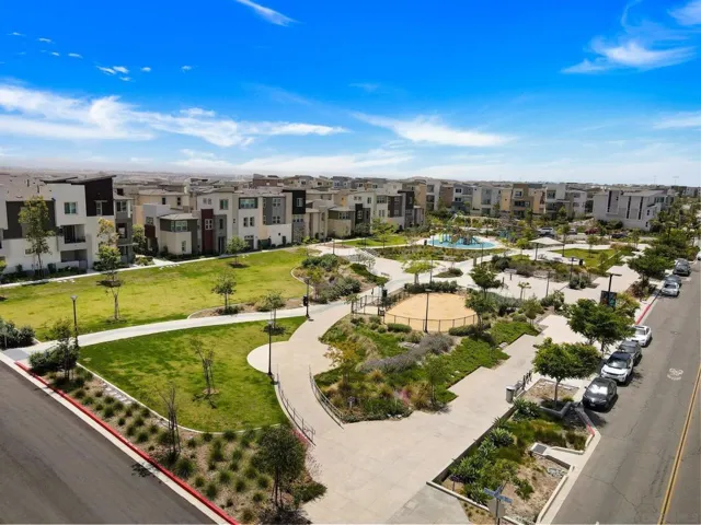 3002 Bravo Loop Unit 4, Chula Vista, California 91915