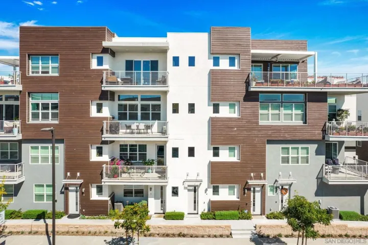 3002 Bravo Loop Unit 4, Chula Vista, California 91915