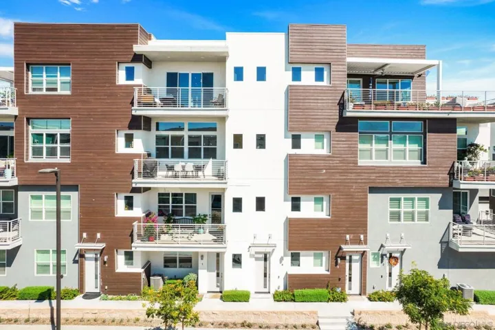 3002 Bravo Loop Unit 4, Chula Vista, California 91915