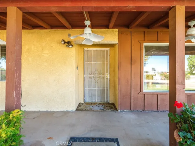 15459 Smoke Tree Street, Hesperia, California 92345