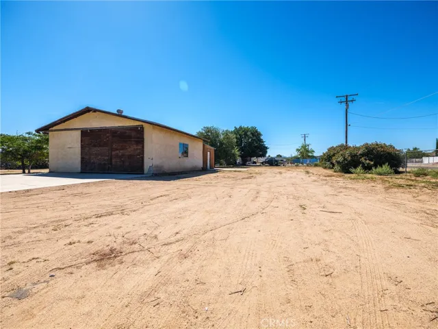 15459 Smoke Tree Street, Hesperia, California 92345