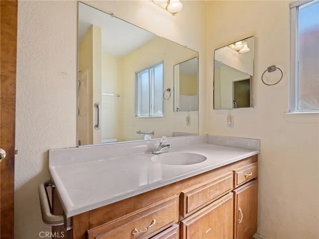 15459 Smoke Tree Street, Hesperia, California 92345