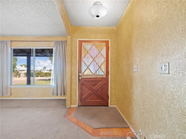 15459 Smoke Tree Street, Hesperia, California 92345