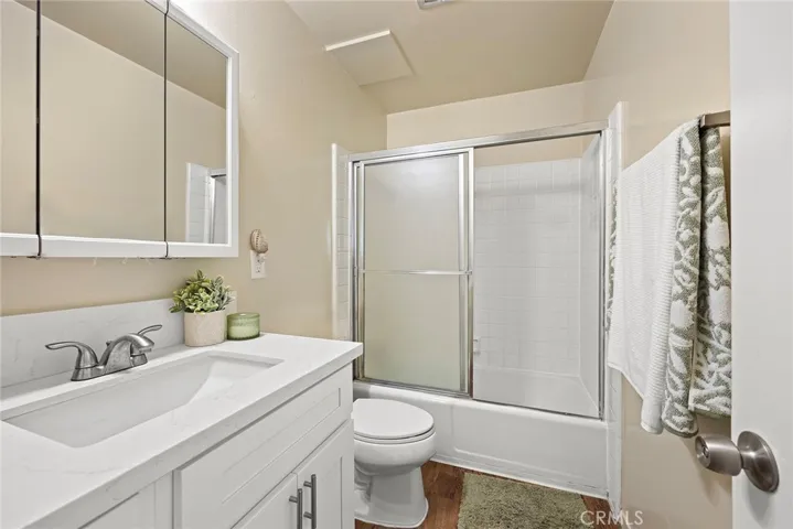 Unit A - Hall Bathroom