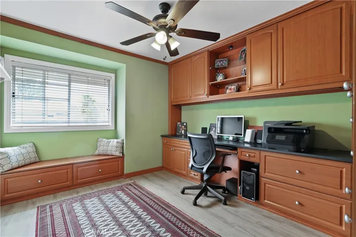 2nd bedroom