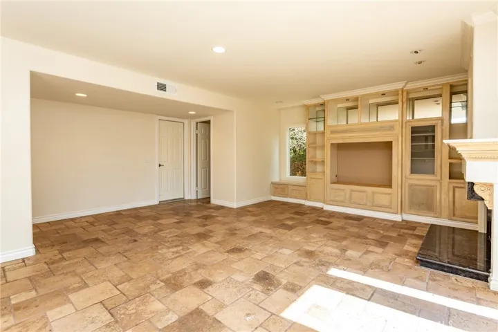 24672 Via Tequila, Lake Forest, California 92630
