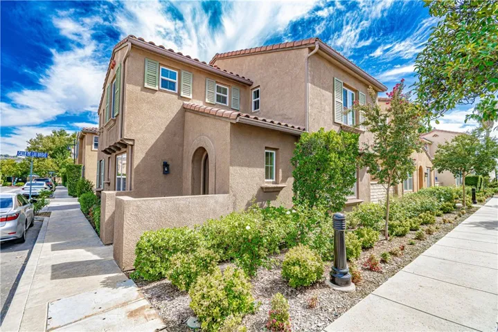 31767 Calle De Las Brisas, Castaic, California 91384