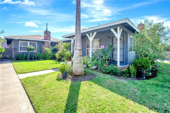 Inviting Frontyard