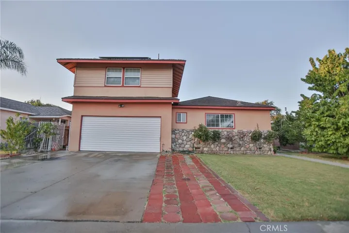 1871 W Oak Avenue, Fullerton, California 92833