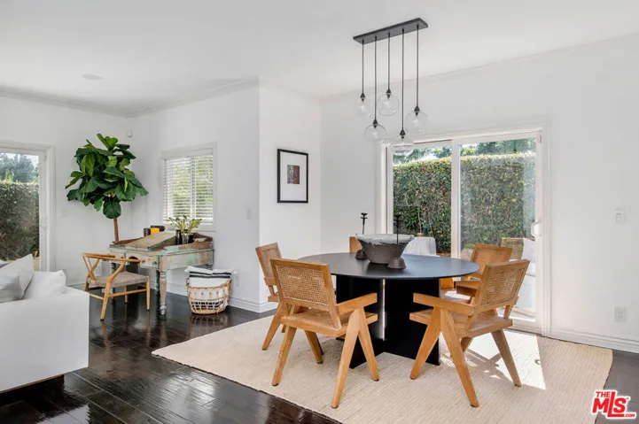 1925 22nd Street Unit 1, Santa Monica, California 90404