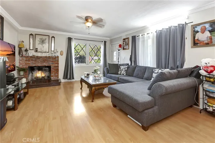 695 Joann Street, Costa Mesa, California 92627