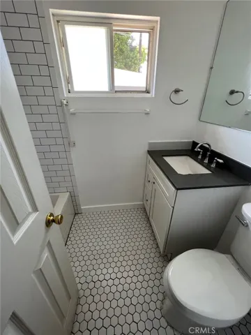 695 Joann Street, Costa Mesa, California 92627