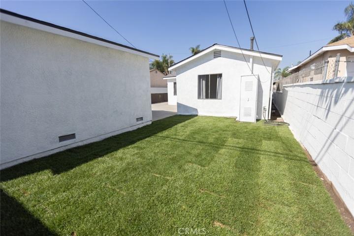 13350 Klondike Avenue, Downey, California 90242