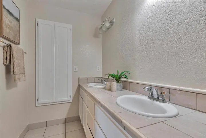 8559 Silvia Street, Gilroy, California 95020