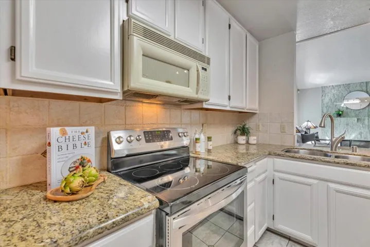 8559 Silvia Street, Gilroy, California 95020