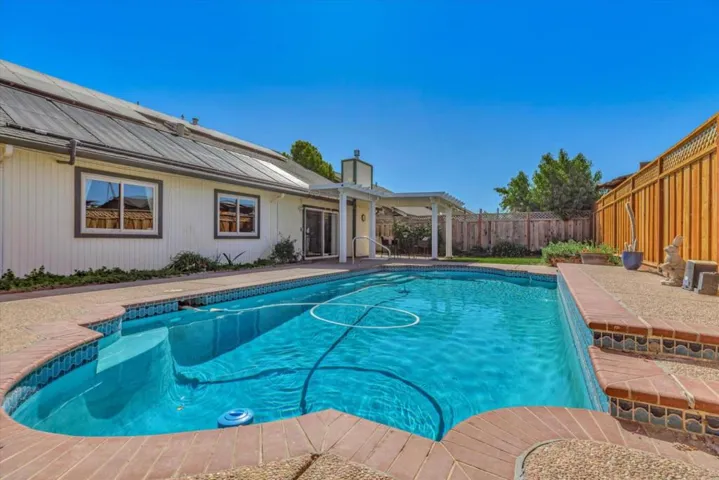 8559 Silvia Street, Gilroy, California 95020