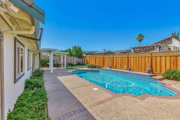 8559 Silvia Street, Gilroy, California 95020