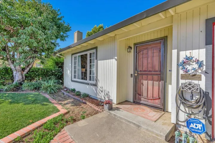 8559 Silvia Street, Gilroy, California 95020