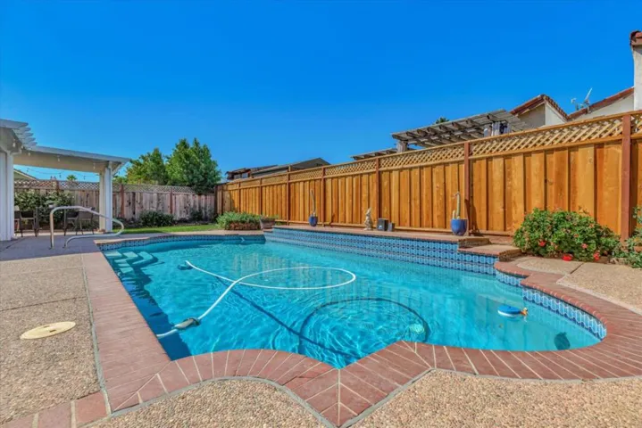 8559 Silvia Street, Gilroy, California 95020