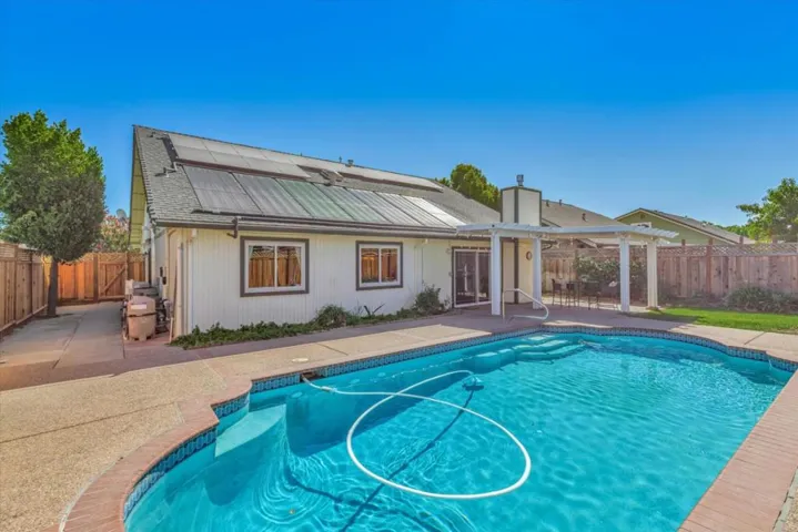 8559 Silvia Street, Gilroy, California 95020