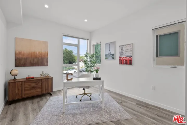 5108 Cahuenga Boulevard Unit 1, North Hollywood, California 91601