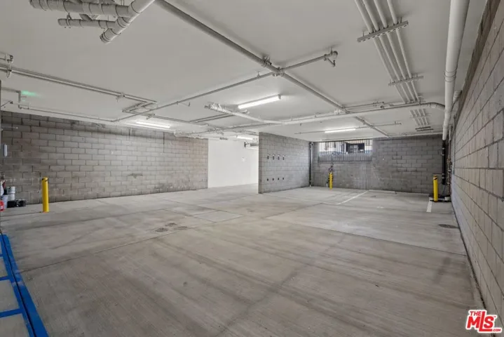 5108 Cahuenga Boulevard Unit 1, North Hollywood, California 91601