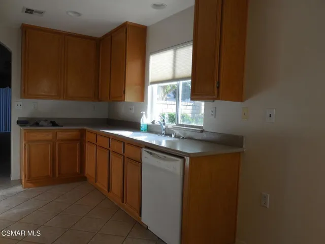 Pansy kitchen