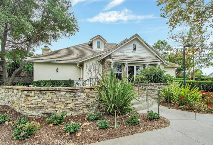 23 Platinum Circle, Ladera Ranch, California 92694