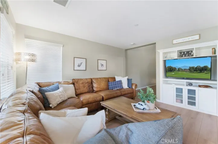 23 Platinum Circle, Ladera Ranch, California 92694