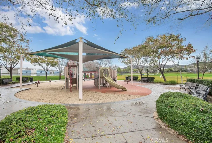 23 Platinum Circle, Ladera Ranch, California 92694