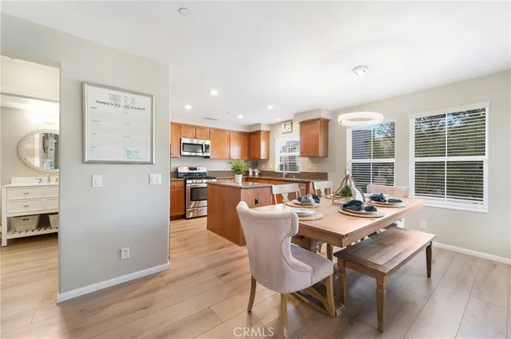 23 Platinum Circle, Ladera Ranch, California 92694