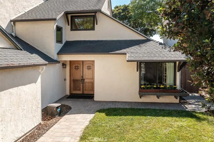 1050 Vista Del Brisa, San Luis Obispo, California 93405