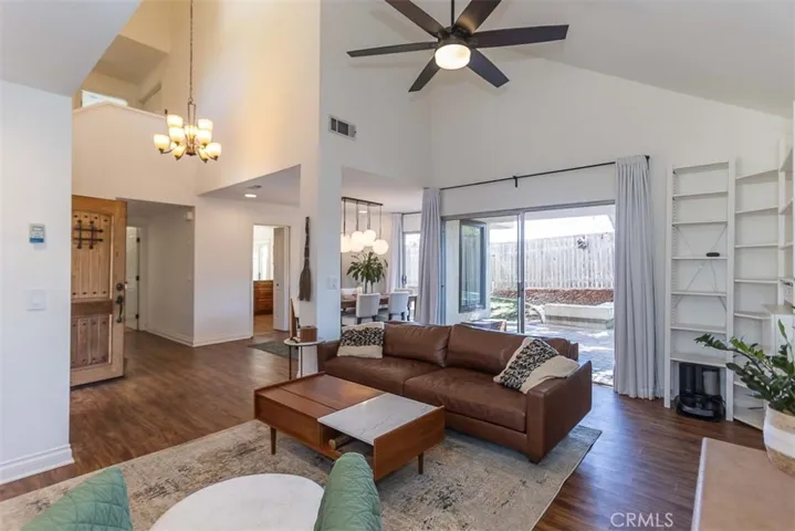 1050 Vista Del Brisa, San Luis Obispo, California 93405