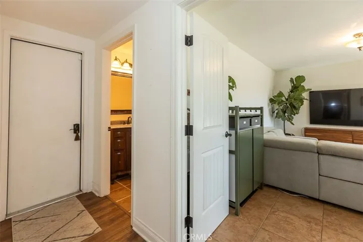 1050 Vista Del Brisa, San Luis Obispo, California 93405