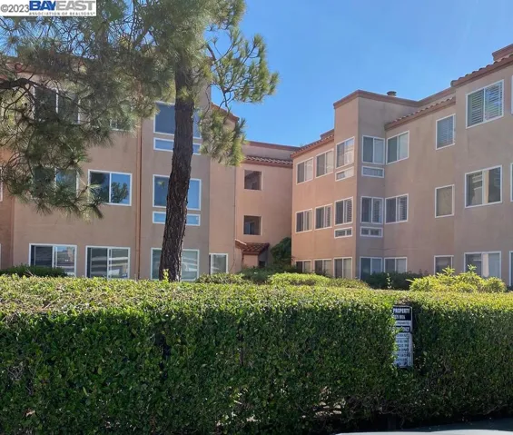 1000 Evergreen Terrace Unit 1204, San Pablo, California 94806