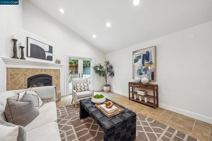 21 Sierra Lane, Walnut Creek, California 94596