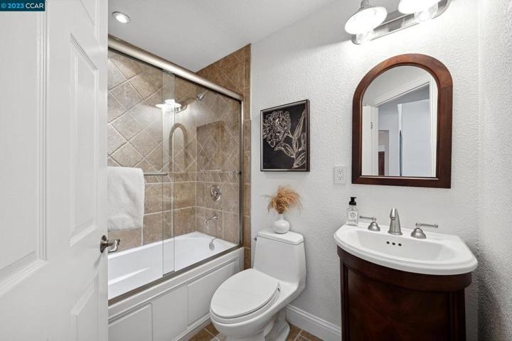 21 Sierra Lane, Walnut Creek, California 94596
