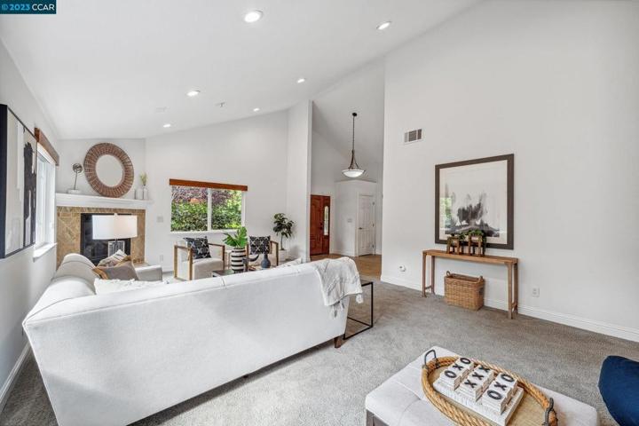 21 Sierra Lane, Walnut Creek, California 94596