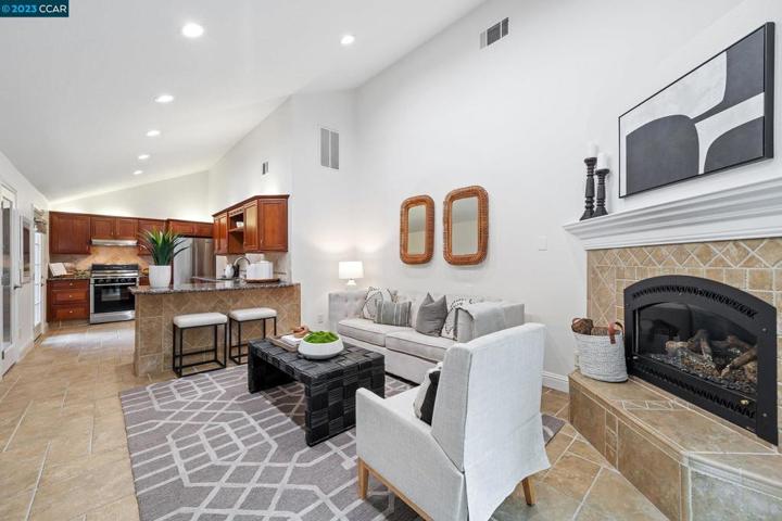 21 Sierra Lane, Walnut Creek, California 94596