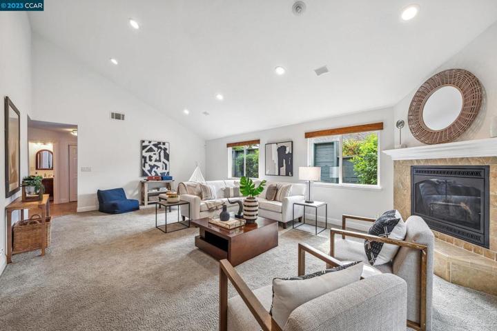 21 Sierra Lane, Walnut Creek, California 94596