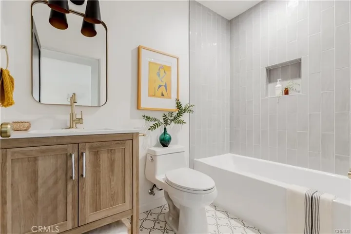 2241 Shoredale Avenue, Los Angeles, California 90031
