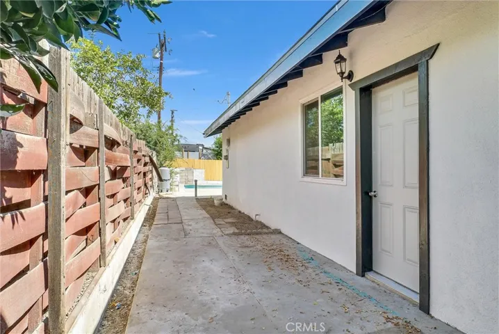 1172 Holly Vista Boulevard, San Bernardino, California 92404