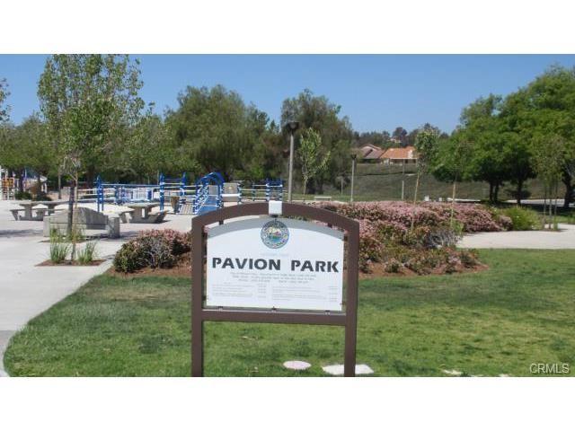 Pavion Park closeby