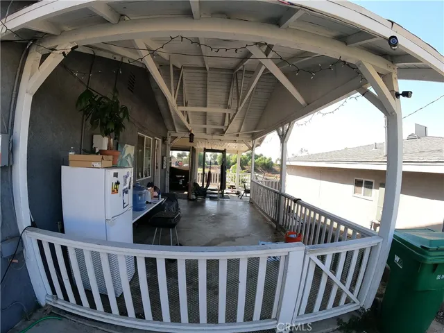 1990 Valley View Avenue, Norco, California 92860