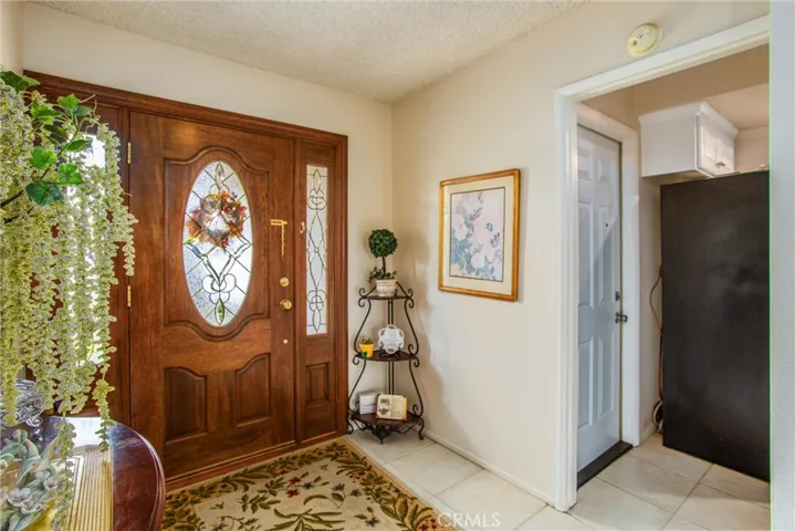 9749 Encina Avenue, Bloomington, California 92316